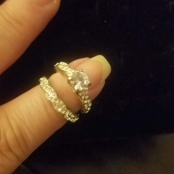 Wedding set - Picture 2 of 3